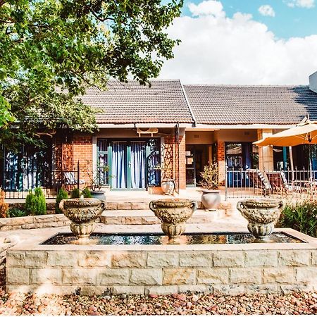 Le Grant Guesthhouse Aparthotel Kroonstad Exterior foto