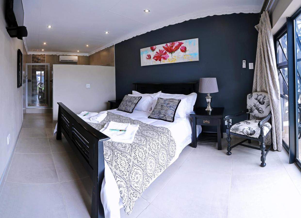 Le Grant Guesthhouse Aparthotel Kroonstad Exterior foto