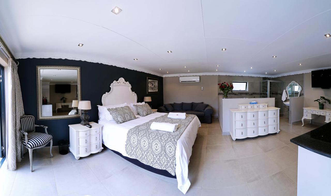 Le Grant Guesthhouse Aparthotel Kroonstad Exterior foto