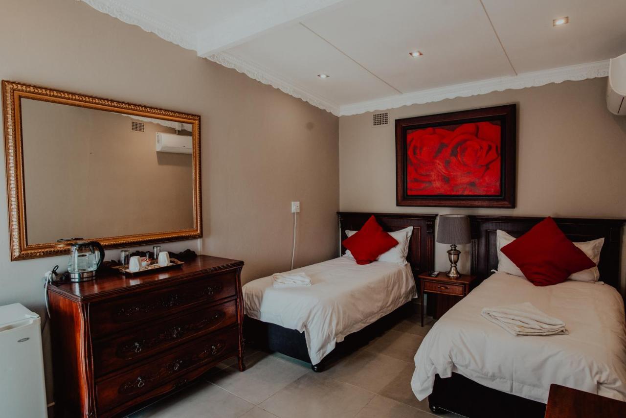Le Grant Guesthhouse Aparthotel Kroonstad Exterior foto