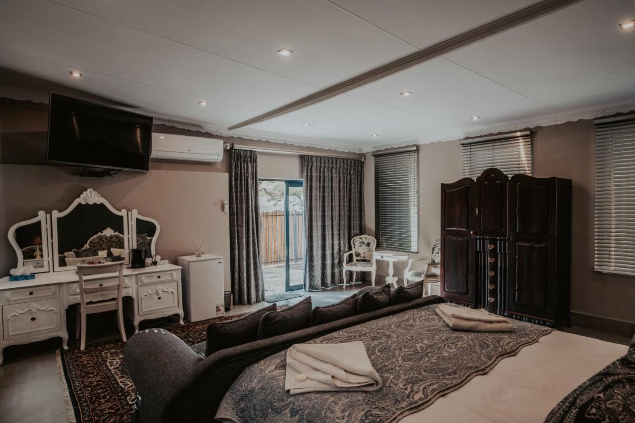 Le Grant Guesthhouse Aparthotel Kroonstad Exterior foto