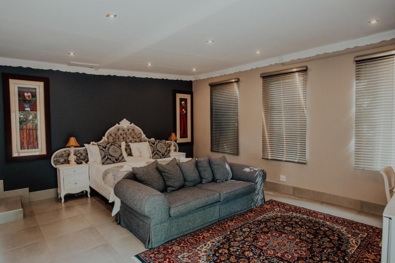Le Grant Guesthhouse Aparthotel Kroonstad Exterior foto