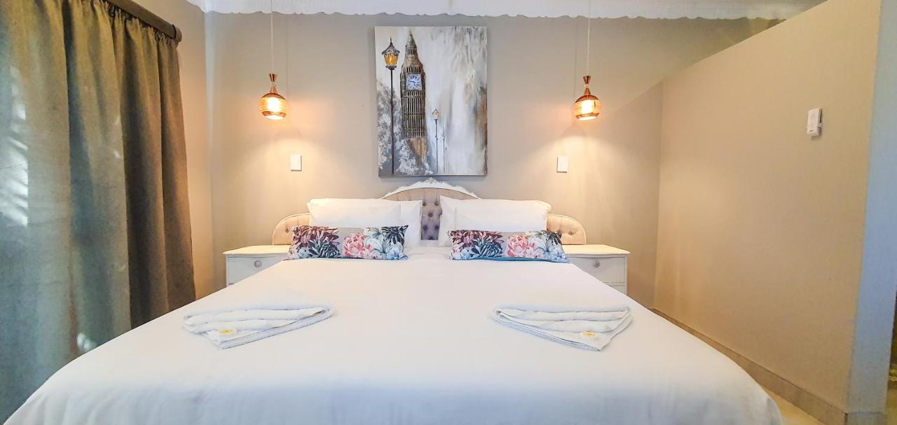 Le Grant Guesthhouse Aparthotel Kroonstad Exterior foto