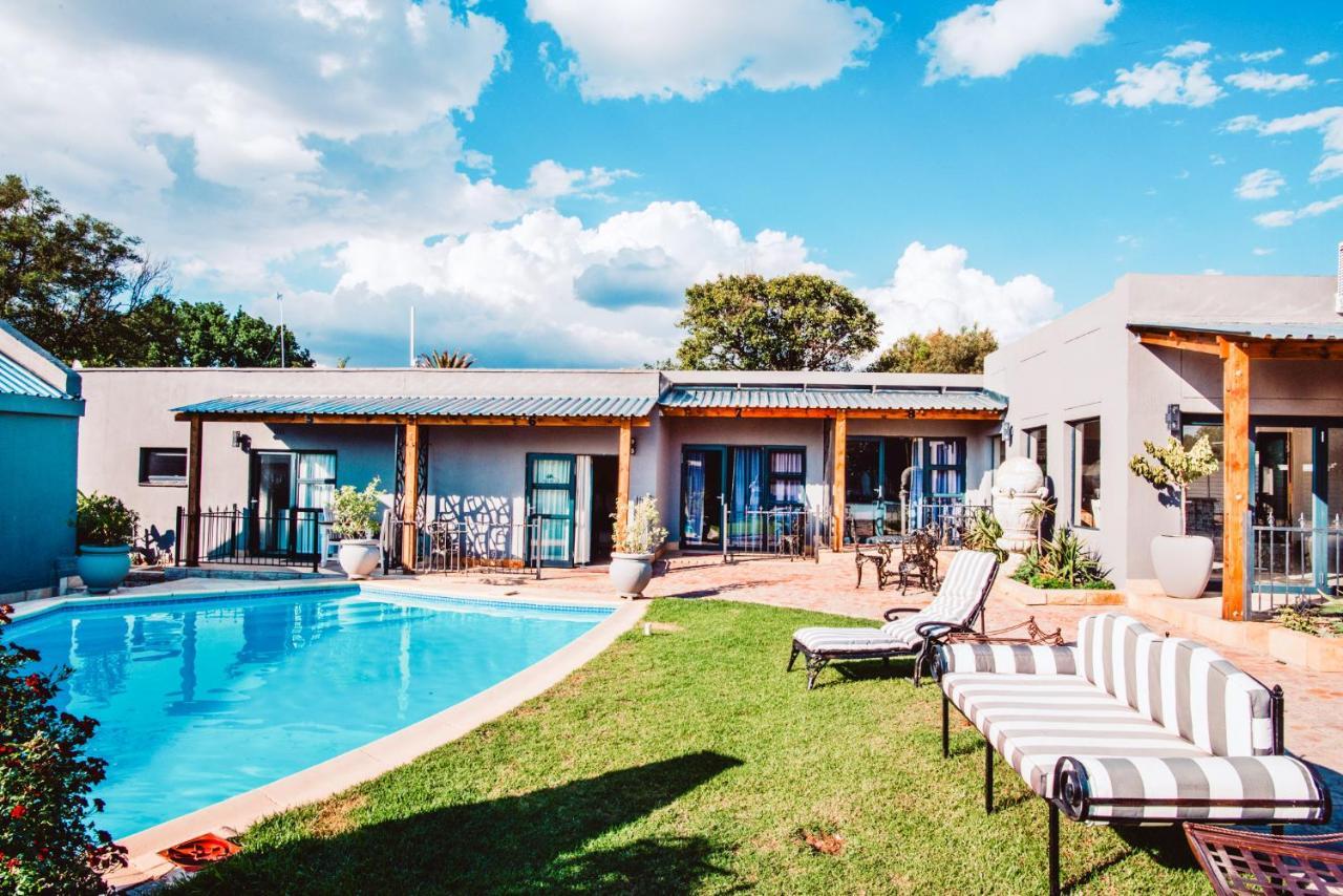 Le Grant Guesthhouse Aparthotel Kroonstad Exterior foto